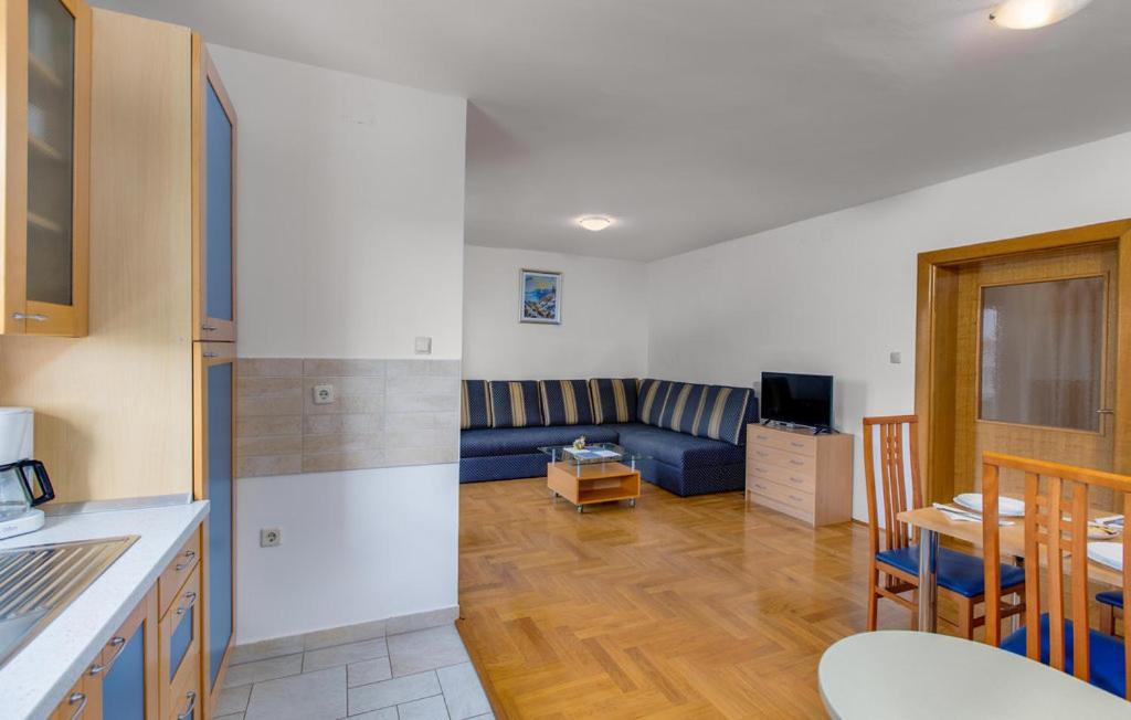 Apartments Dunja Malinska Eksteriør bilde